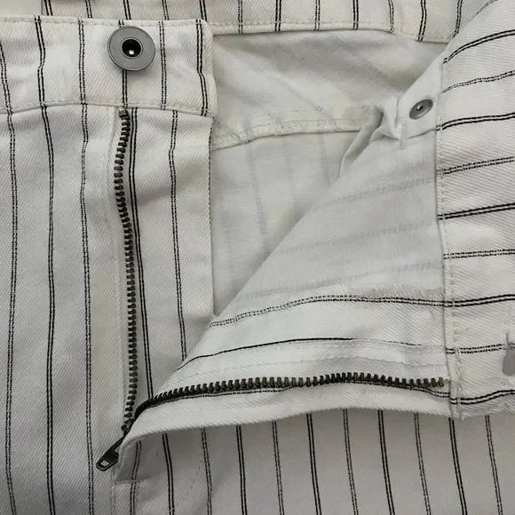 Chelsea & Violet Flare Leg Bell Bottom Jeans White Striped Size 31 Waist - Picture 6 of 9